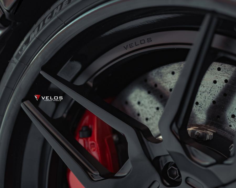 Колеса McLaren 570S Spider on Velos Wheels (VLS06) 2019 года  (фото 6 из 8)